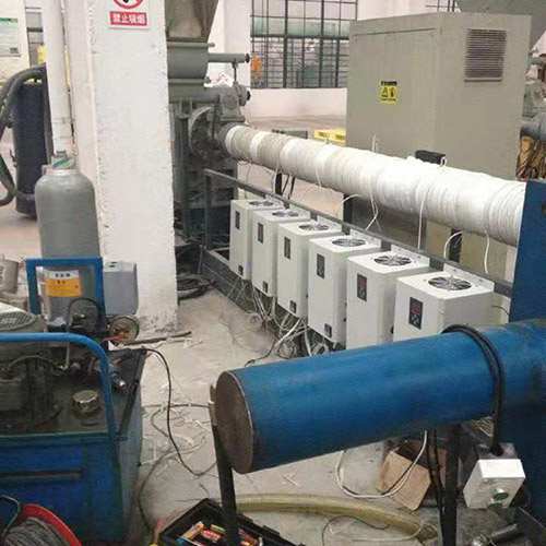 重慶工業(yè)平板電磁加熱器廠家直銷